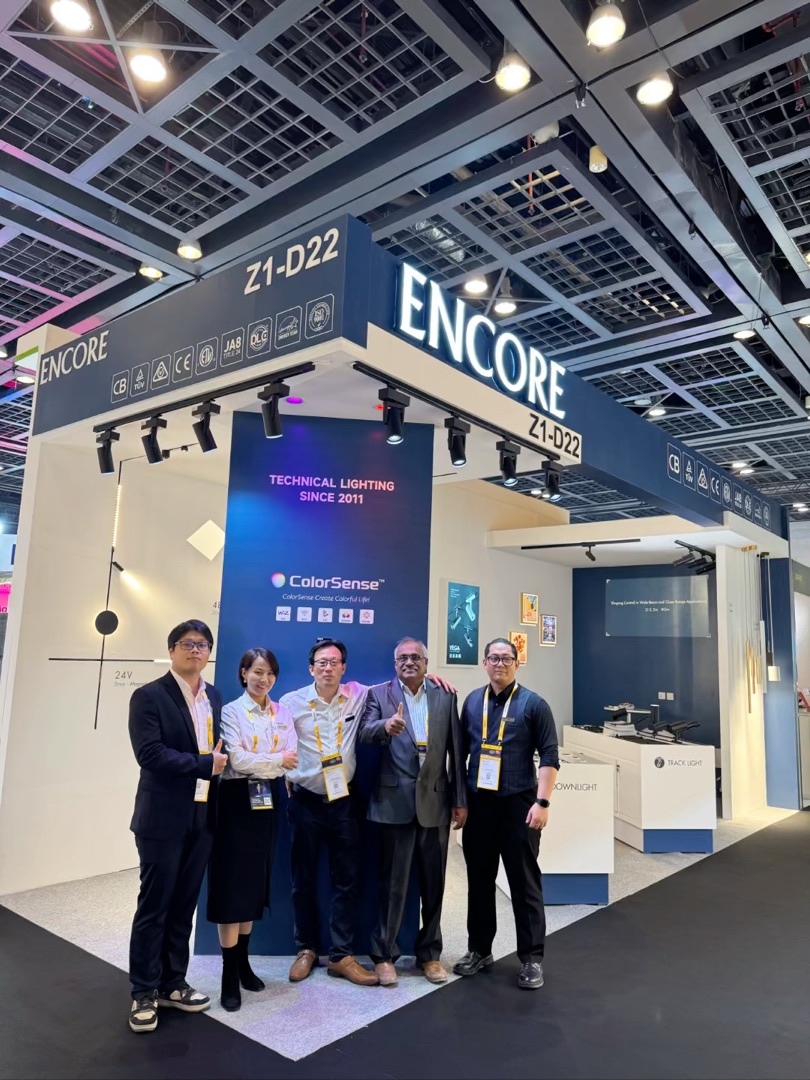 Rocky Wong with international architectural specifiers and lighting design partners